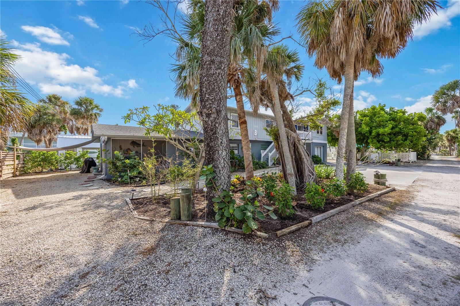 5075 N BEACH RD #B4, ENGLEWOOD, FL — photo 5