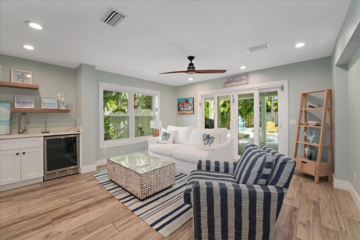 111 CEDAR AVE, ANNA MARIA, FL — photo 7