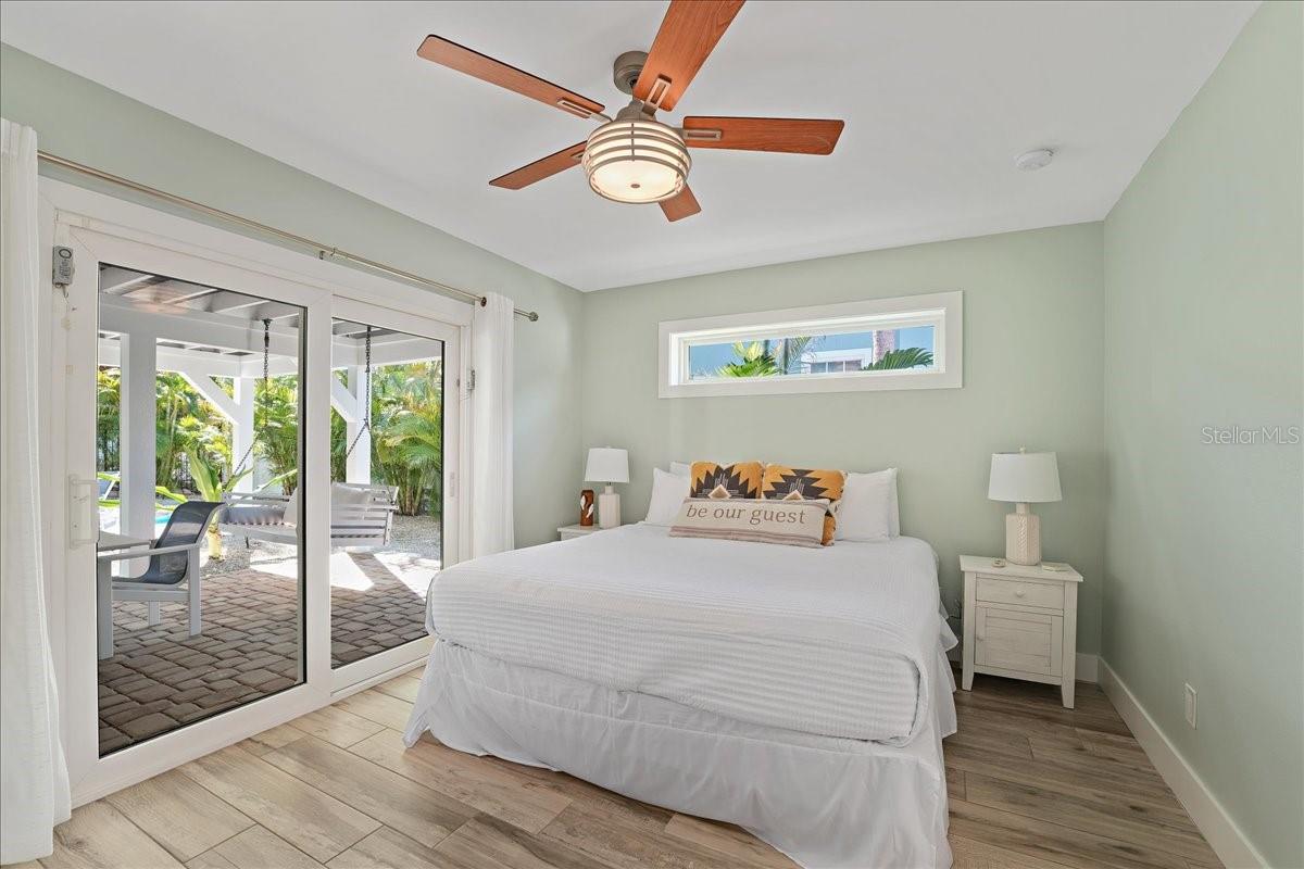 111 CEDAR AVE, ANNA MARIA, FL — photo 11