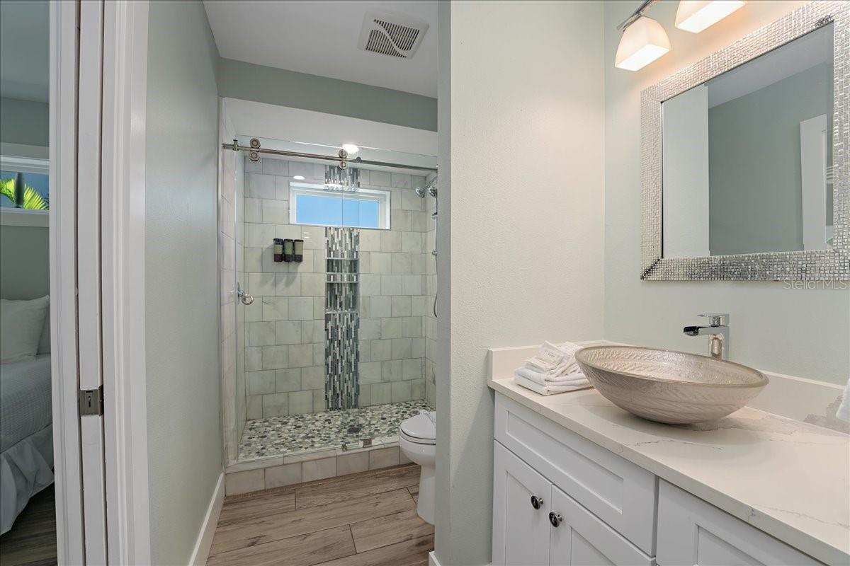 111 CEDAR AVE, ANNA MARIA, FL — photo 12