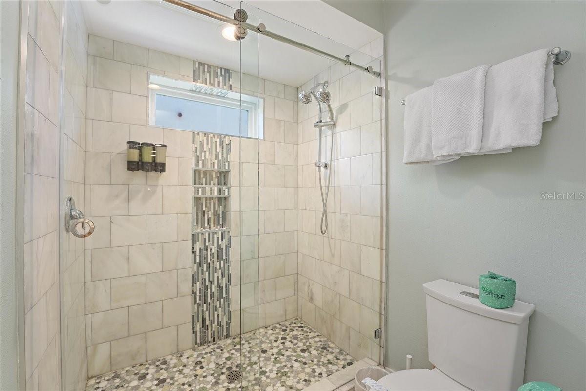 111 CEDAR AVE, ANNA MARIA, FL — photo 13