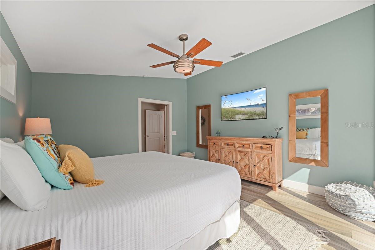 111 CEDAR AVE, ANNA MARIA, FL — photo 26