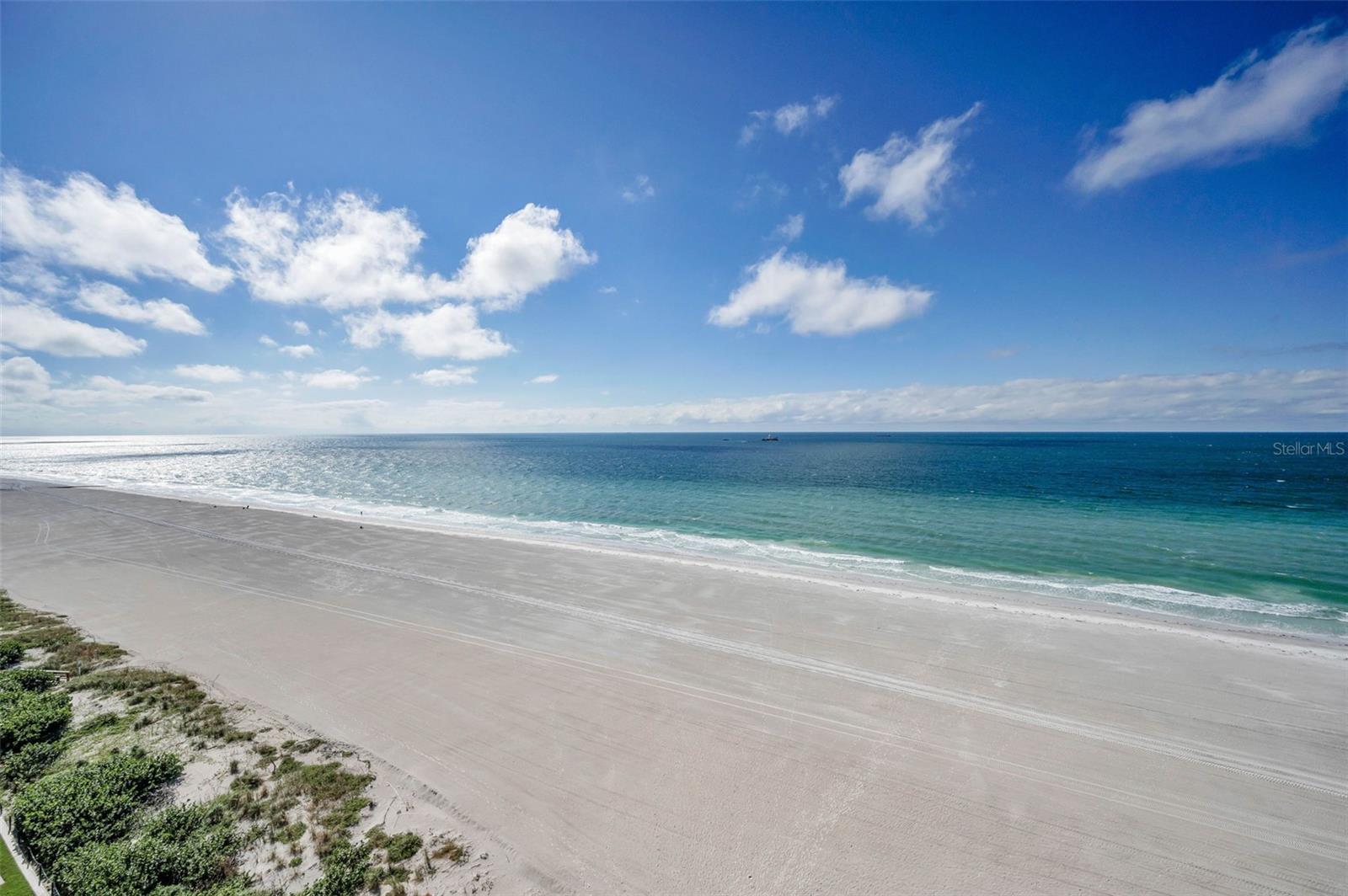 1520 GULF BLVD #1101, CLEARWATER BEACH, FL — photo 24