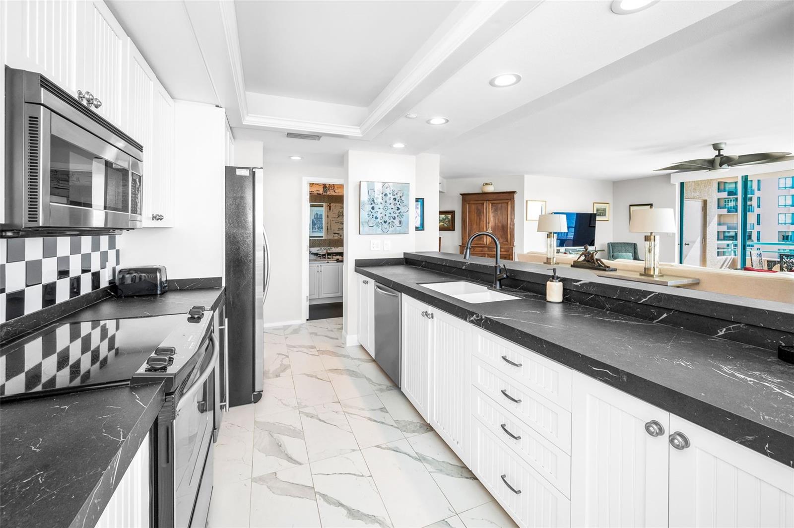 1520 GULF BLVD #1101, CLEARWATER BEACH, FL — photo 41