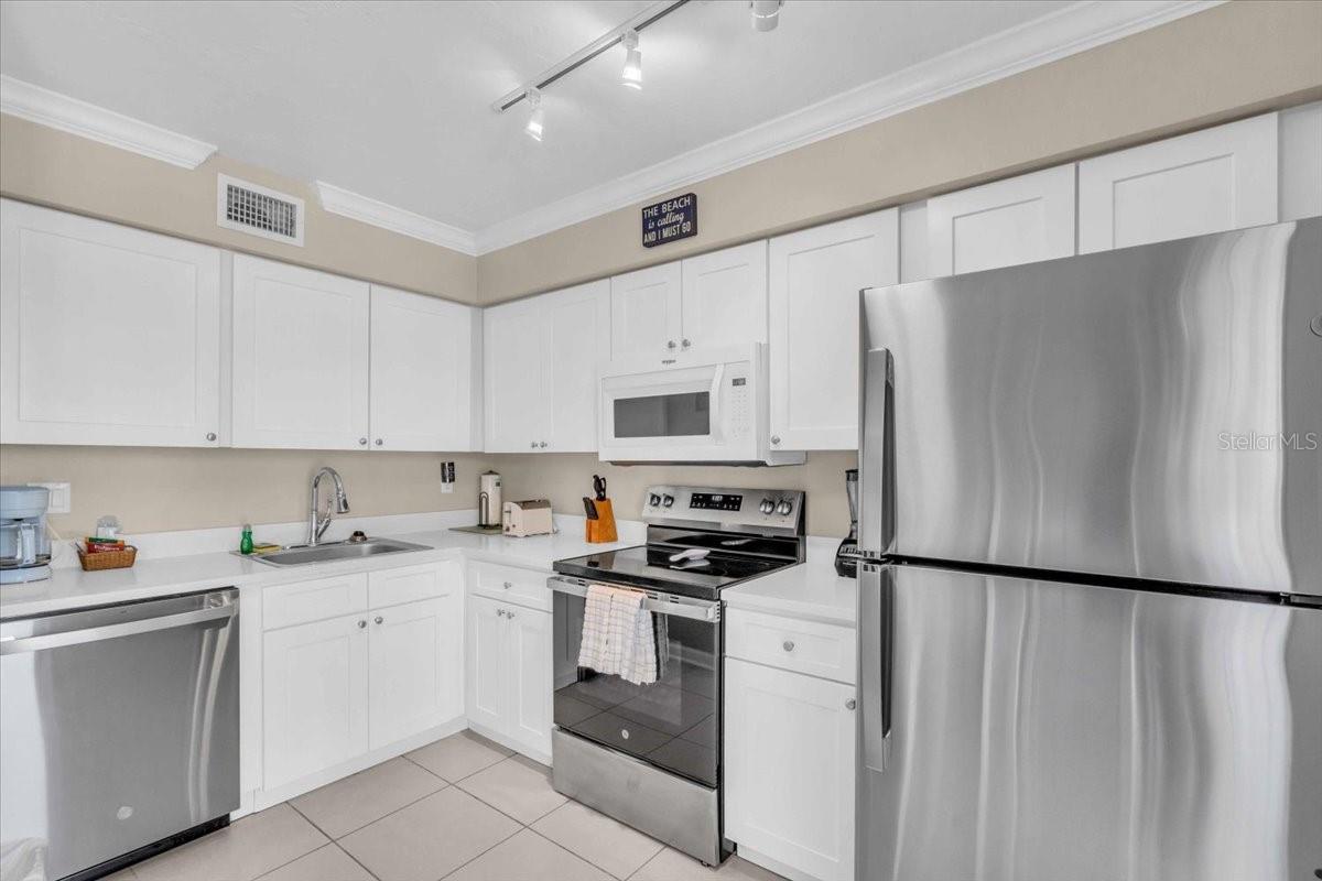 5841 GULF OF MEXICO DR #244, LONGBOAT KEY, FL — photo 14