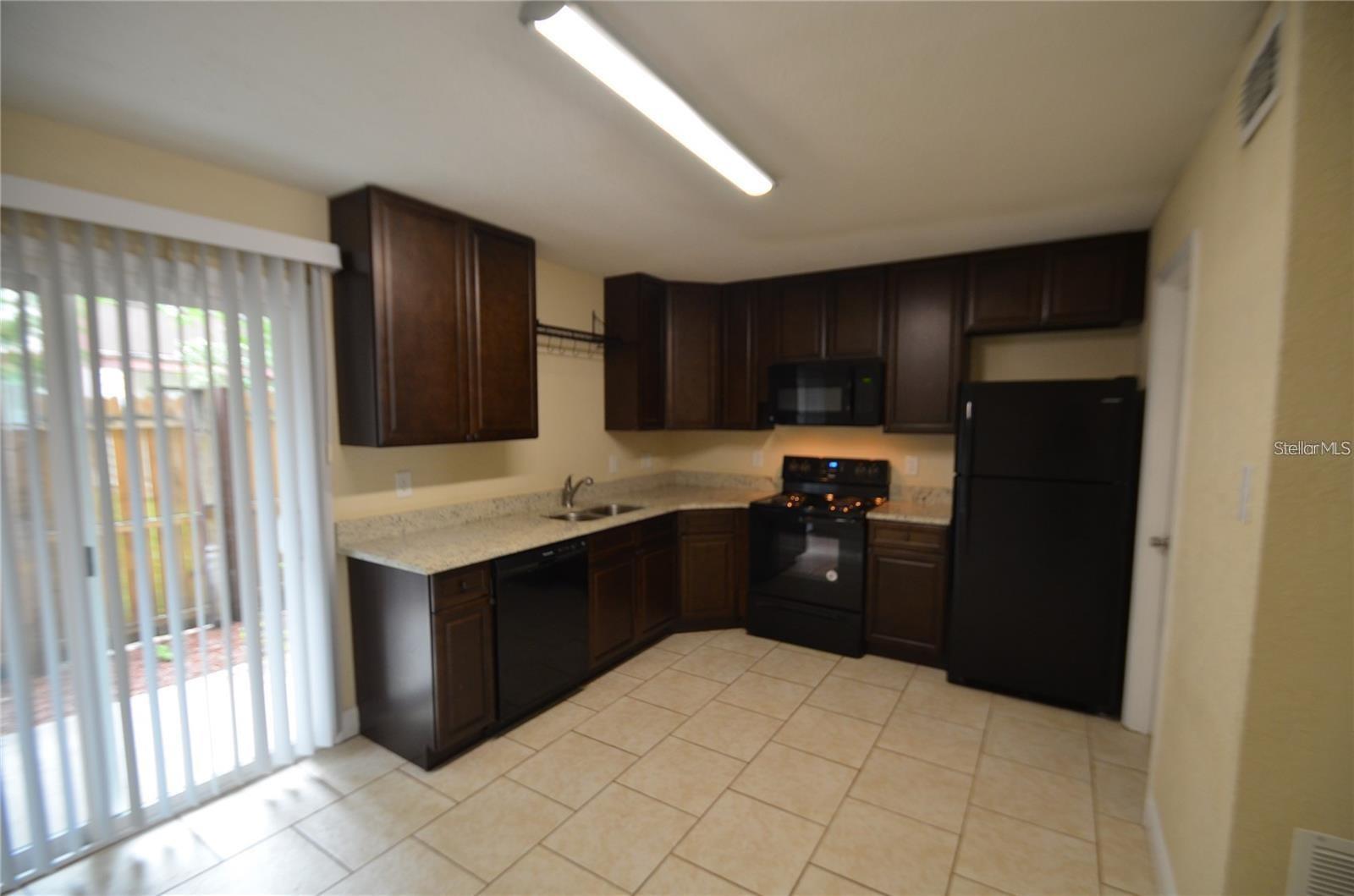 1835 WARRINGWOOD DR #GE, ORLANDO, FL — photo 2