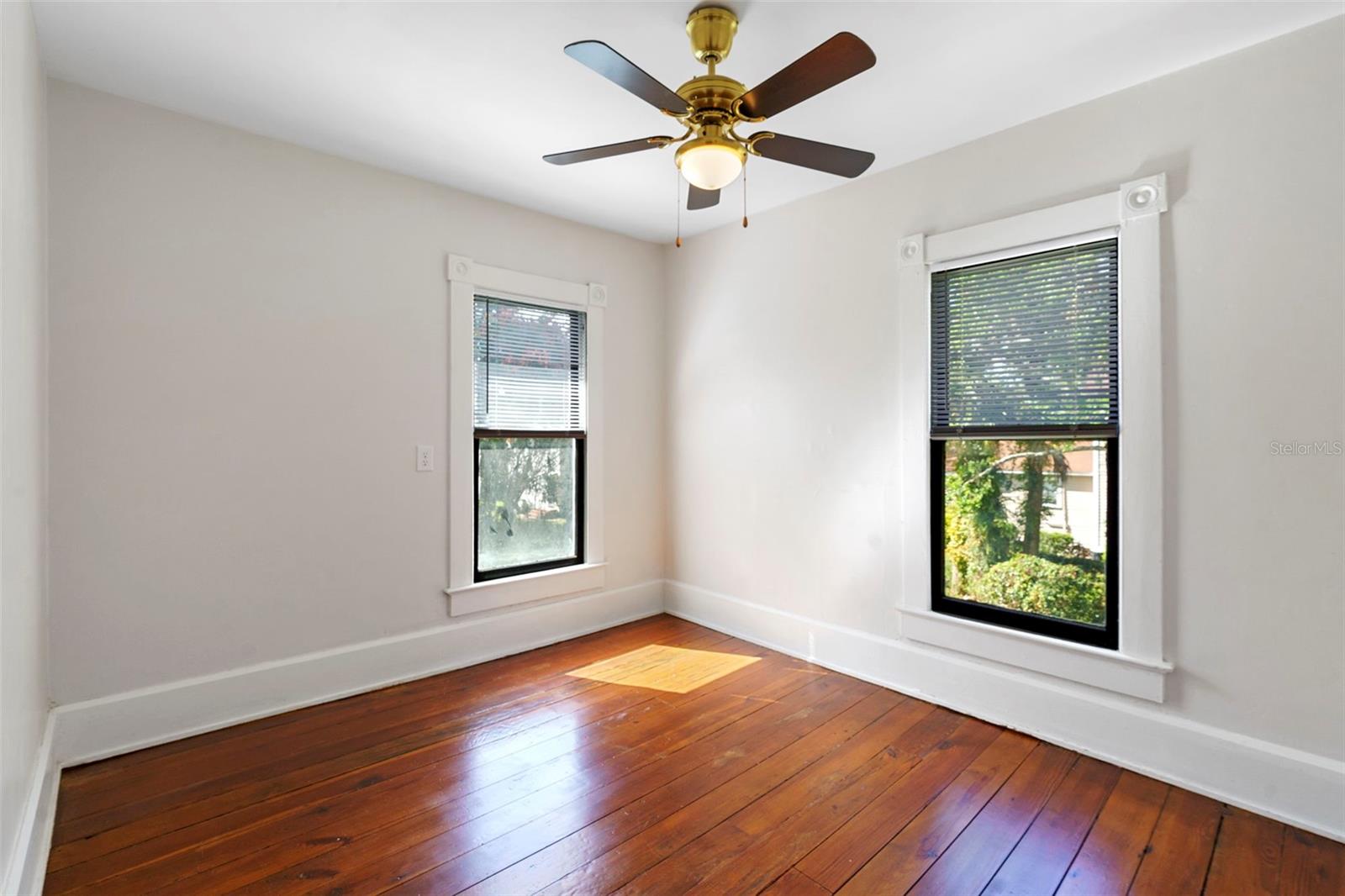 210 W UNIVERSITY AVE, DELAND, FL — photo 26