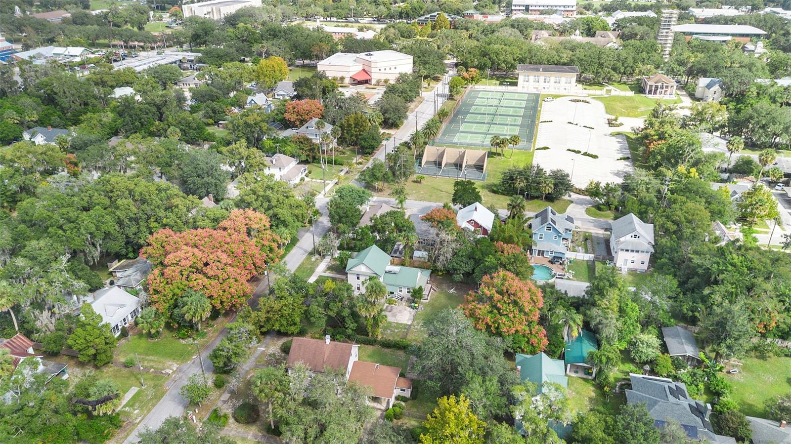 210 W UNIVERSITY AVE, DELAND, FL — photo 33