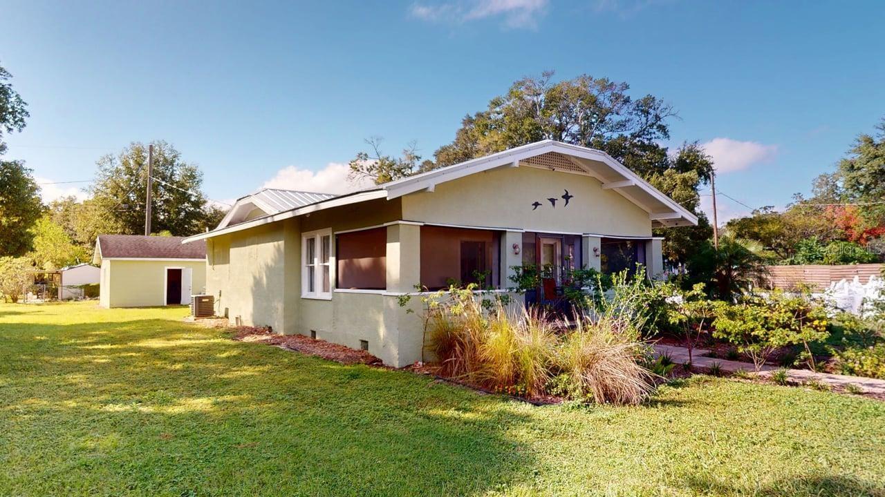 2010 S MAPLE AVE, SANFORD, FL