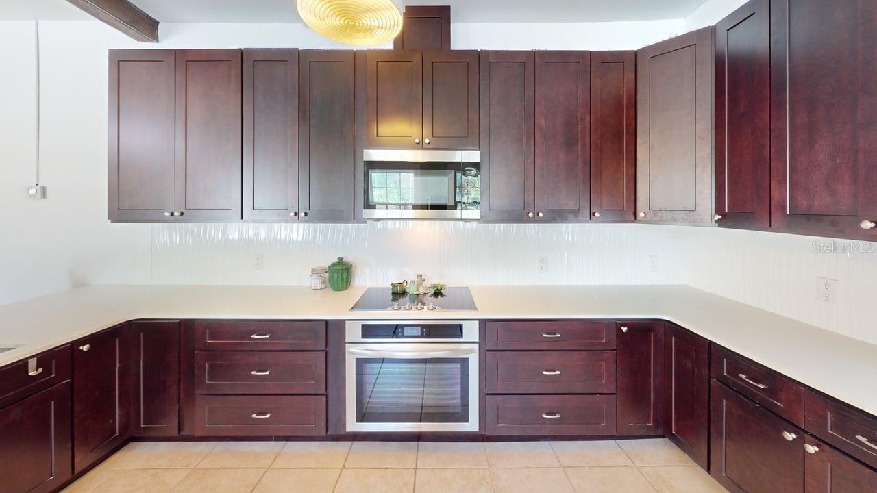2010 S MAPLE AVE, SANFORD, FL — photo 39
