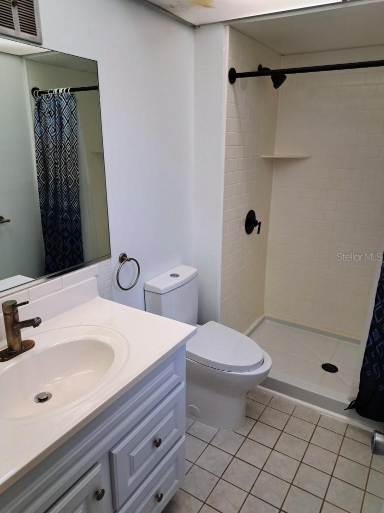 2005 GREENBRIAR BLVD #1, CLEARWATER, FL — photo 19