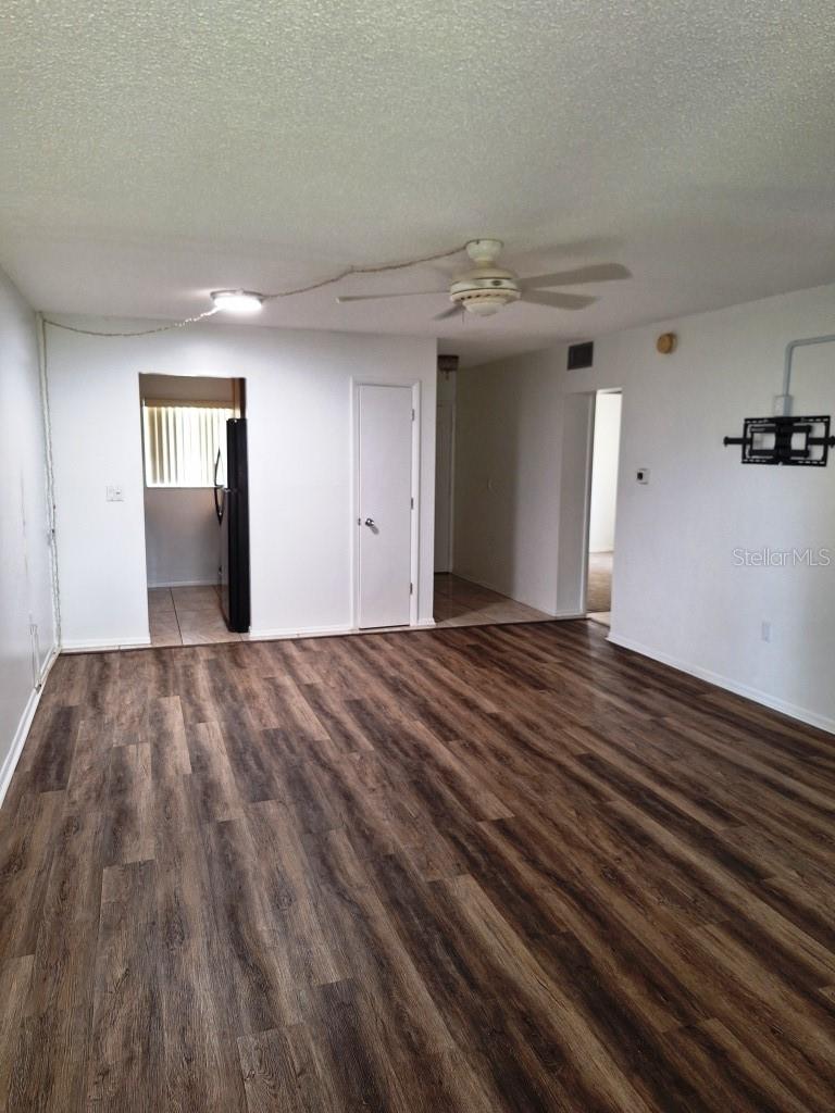 2005 GREENBRIAR BLVD #1, CLEARWATER, FL — photo 11