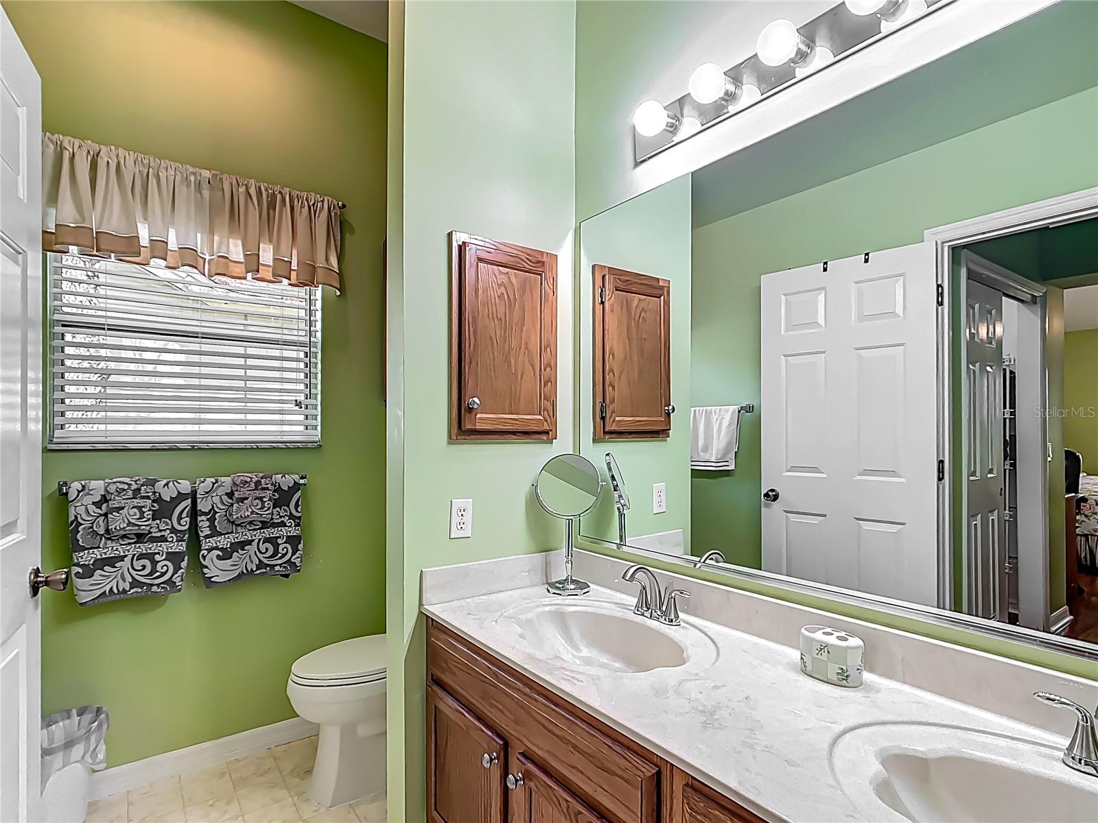 208 DESOTA CT, LADY LAKE, FL — photo 41