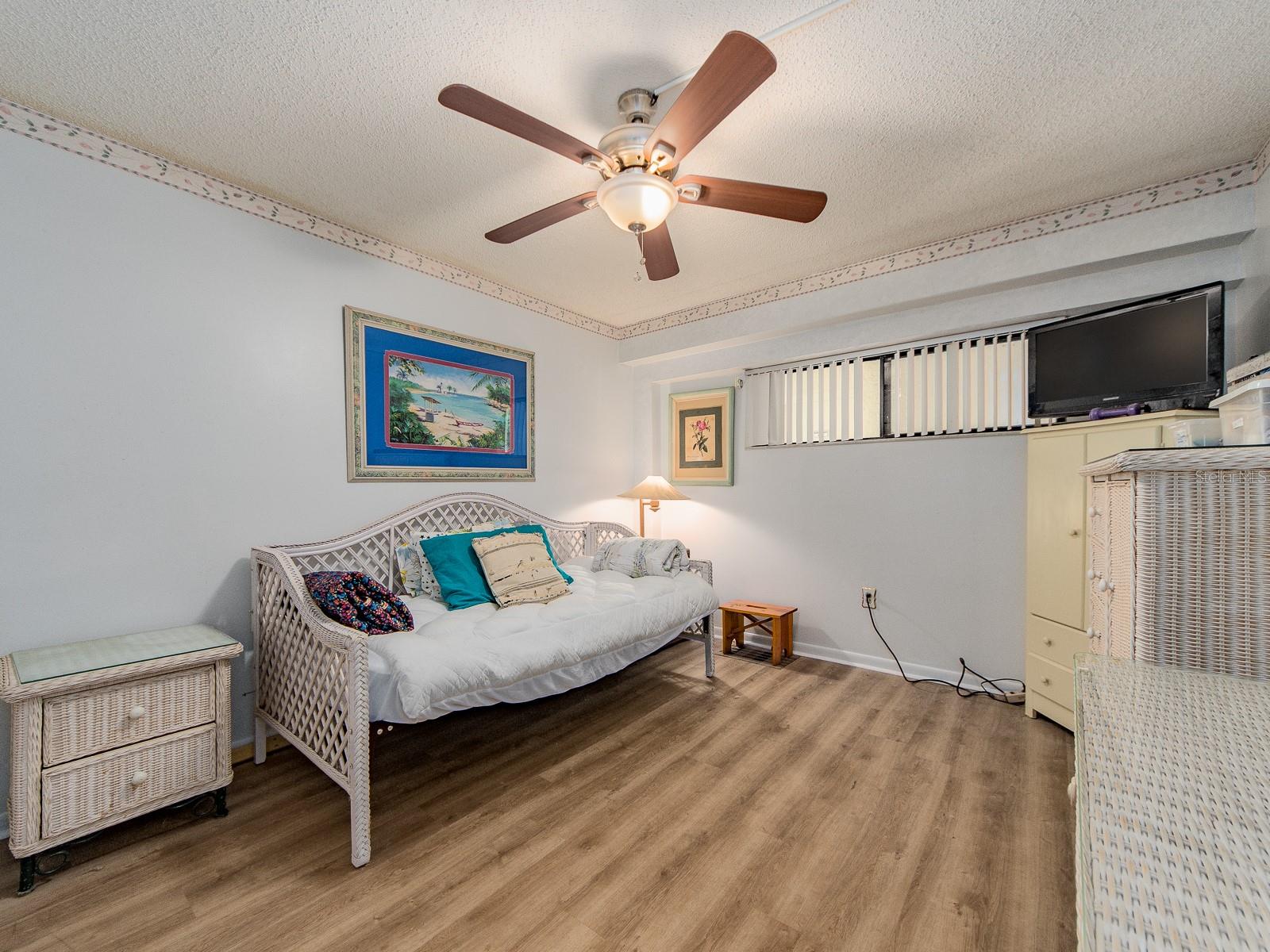 9490 HARBOR GREENS WAY #305, SEMINOLE, FL — photo 9