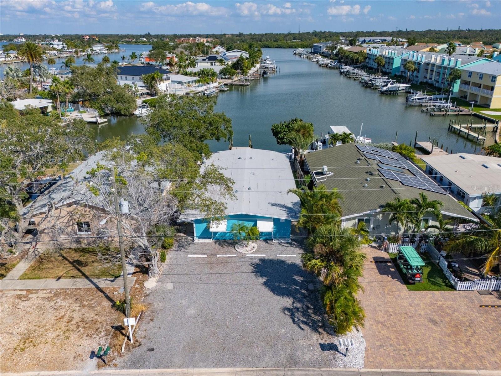711 E GULF BLVD, INDIAN ROCKS BEACH, FL — photo 34