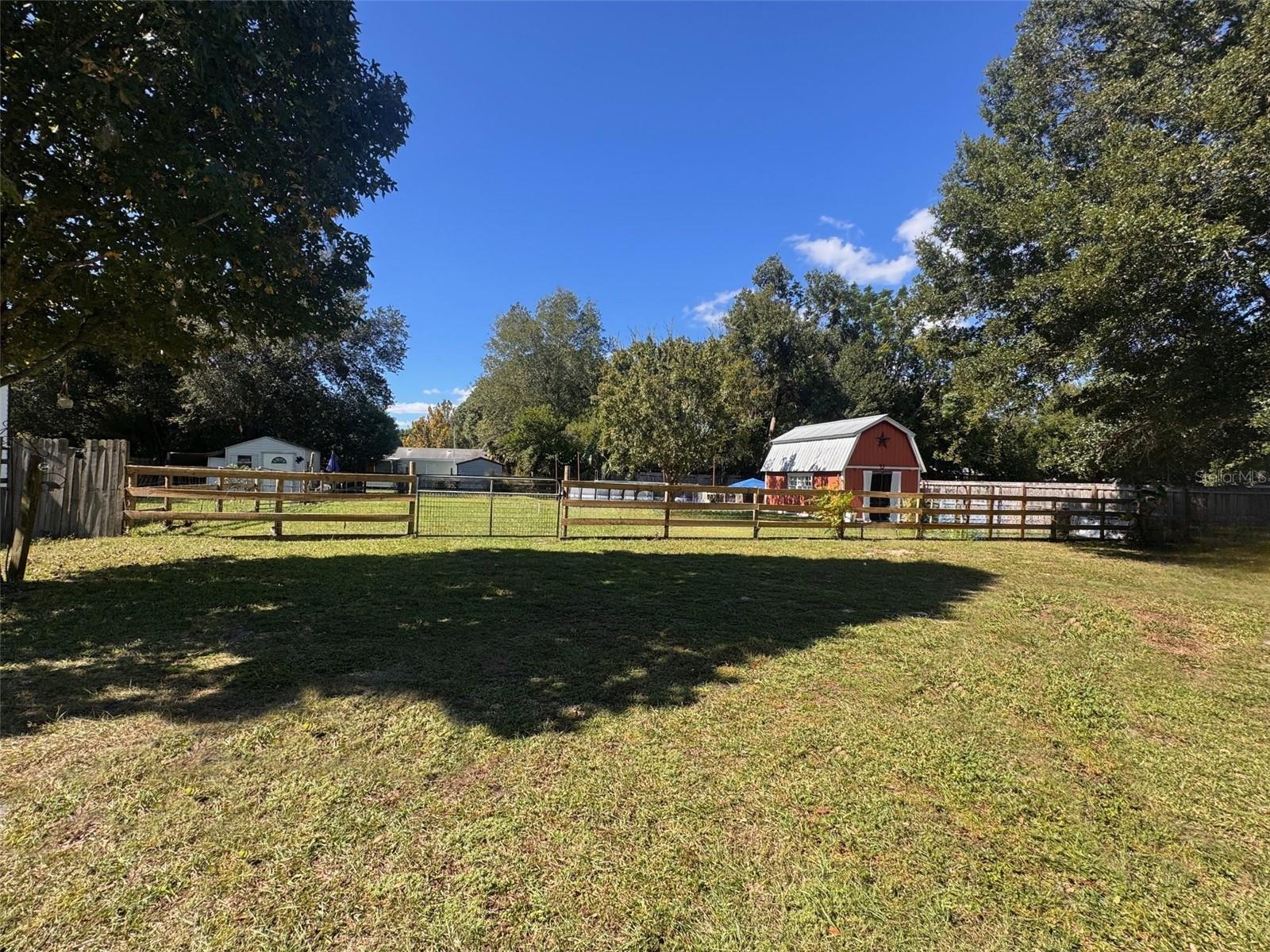 444 QUAIL STREET, LADY LAKE, FL — photo 3