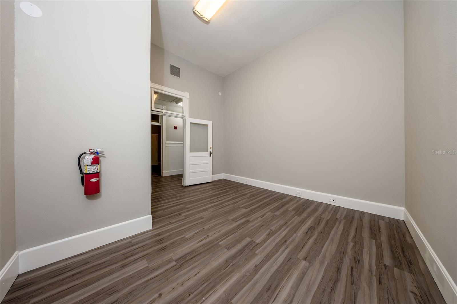 121 E 1ST ST #101, SANFORD, FL — photo 23