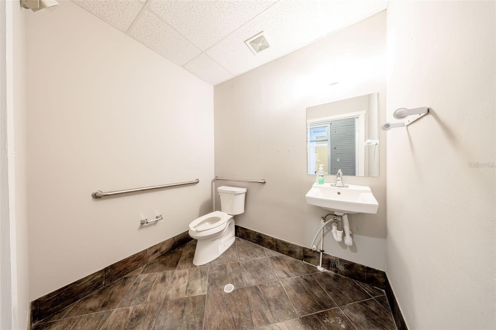 121 E 1ST ST #101, SANFORD, FL — photo 27
