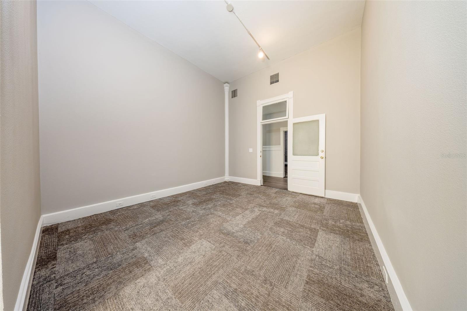 121 E 1ST ST #101, SANFORD, FL — photo 32