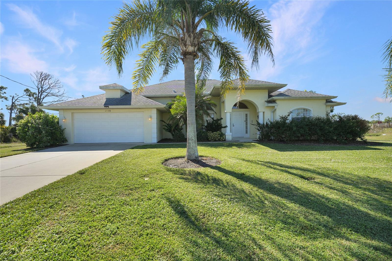 1185 ROTONDA CIR, ROTONDA WEST, FL — photo 2