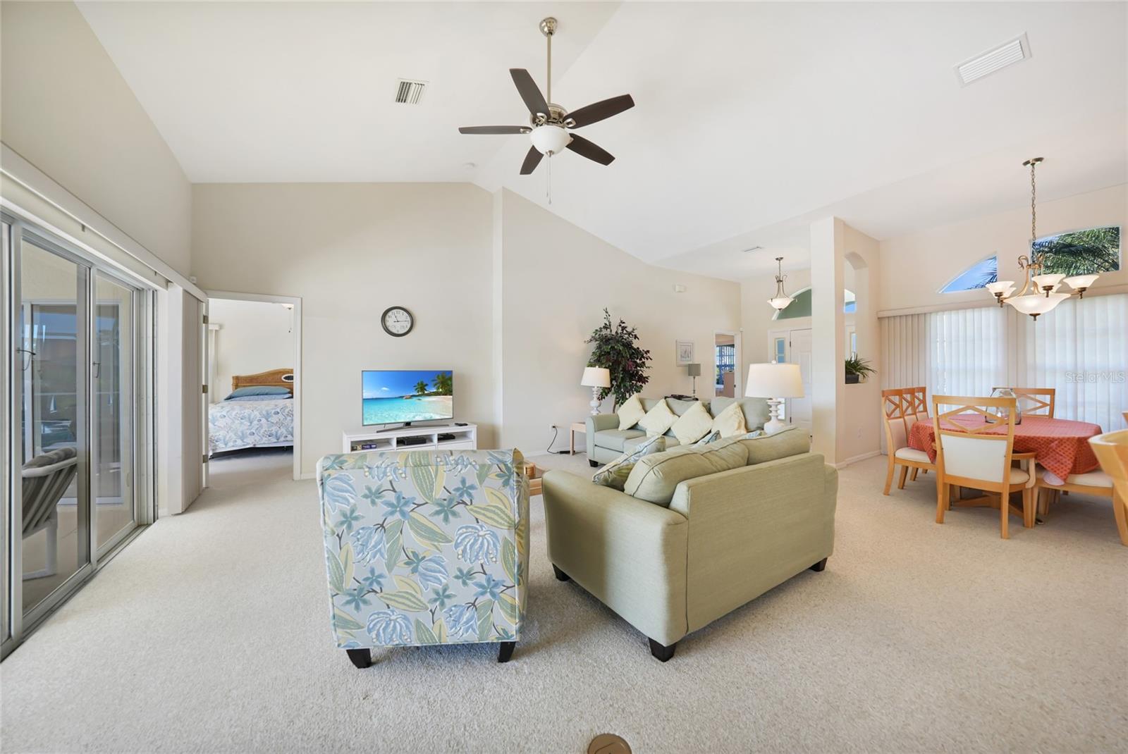 1185 ROTONDA CIR, ROTONDA WEST, FL — photo 23