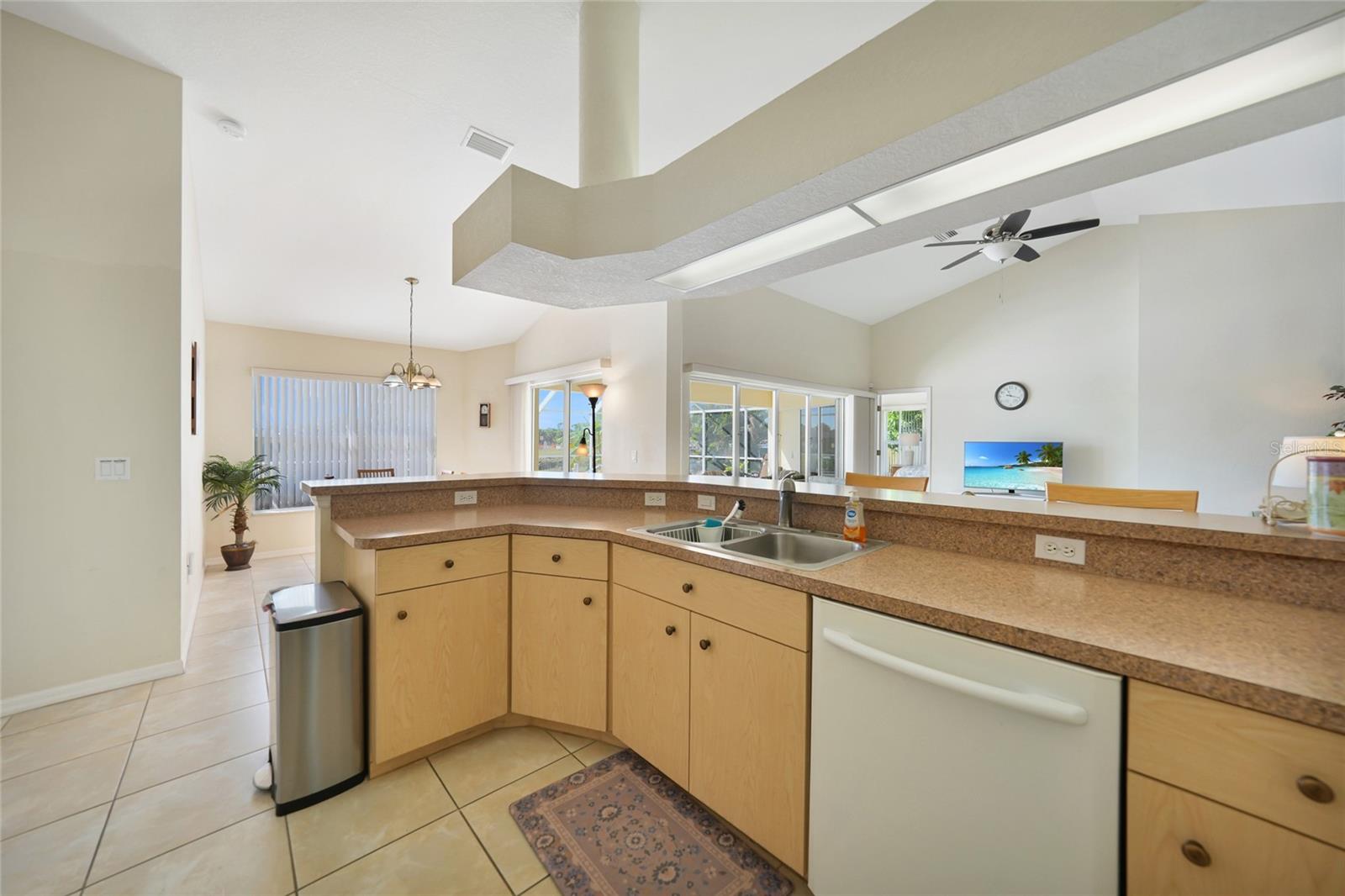 1185 ROTONDA CIR, ROTONDA WEST, FL — photo 31