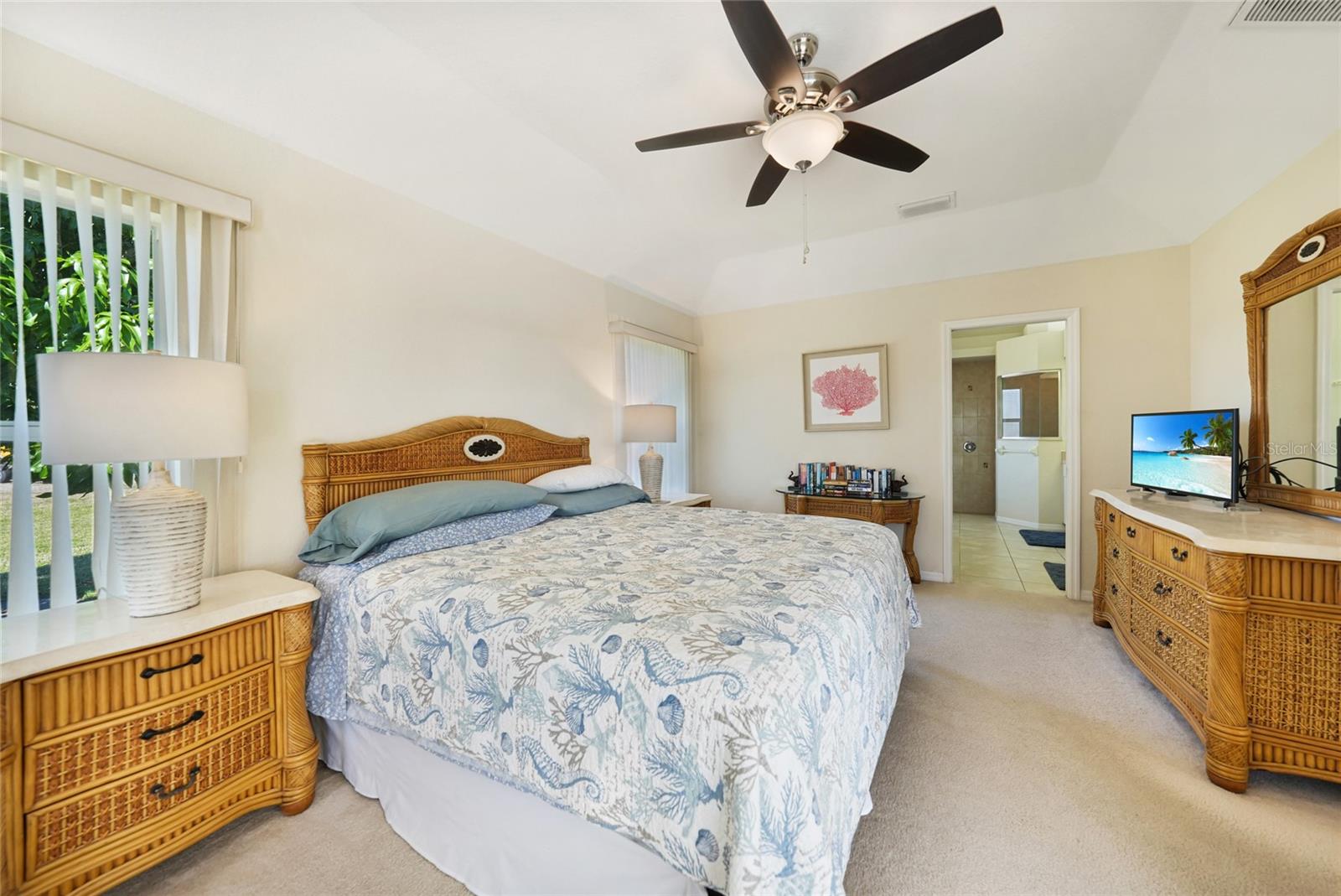1185 ROTONDA CIR, ROTONDA WEST, FL — photo 34