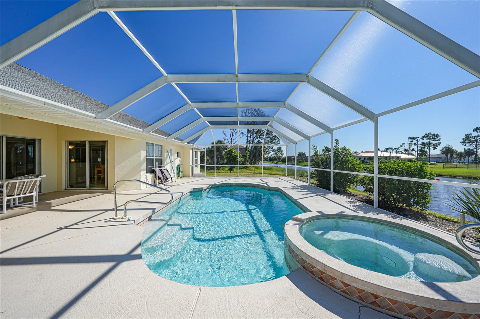 1185 ROTONDA CIR, ROTONDA WEST, FL — photo 48