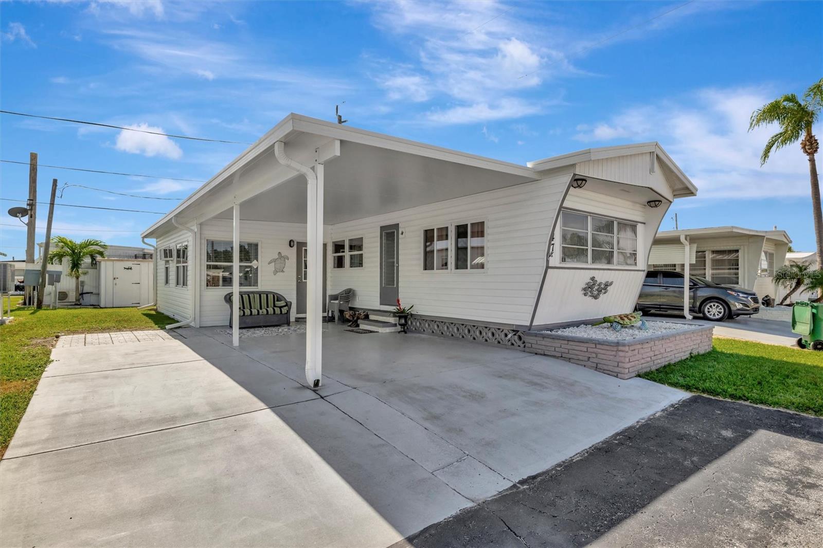 247 PALM LN, PALMETTO, FL