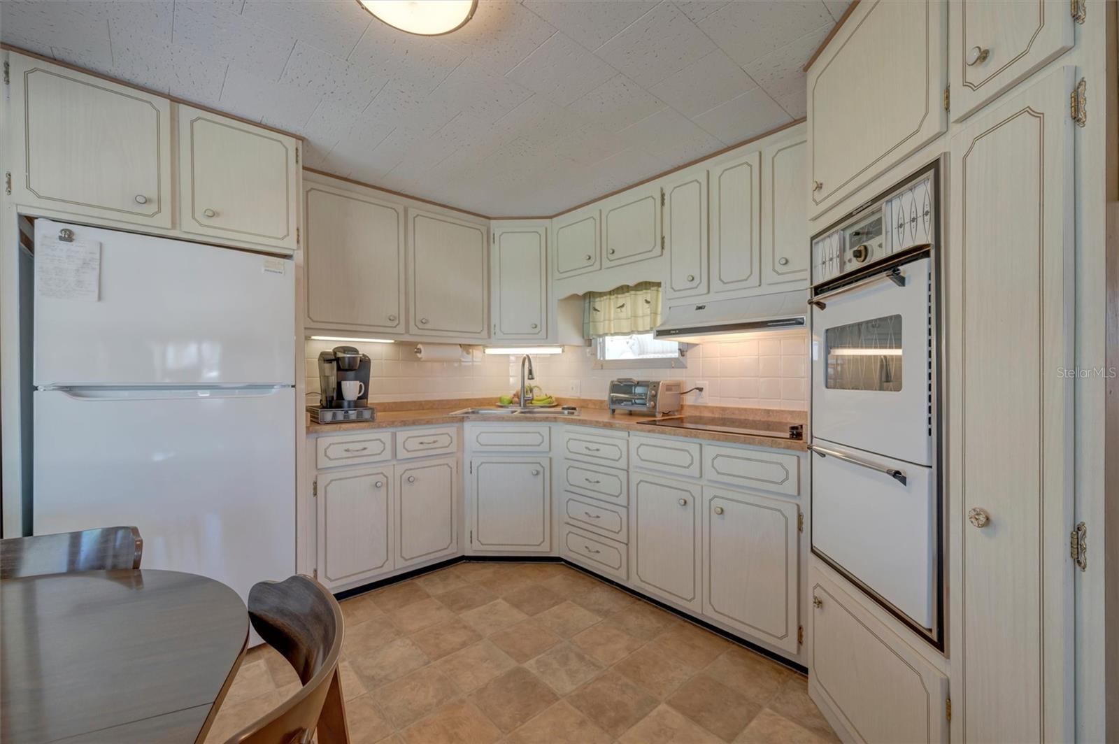 247 PALM LN, PALMETTO, FL — photo 18