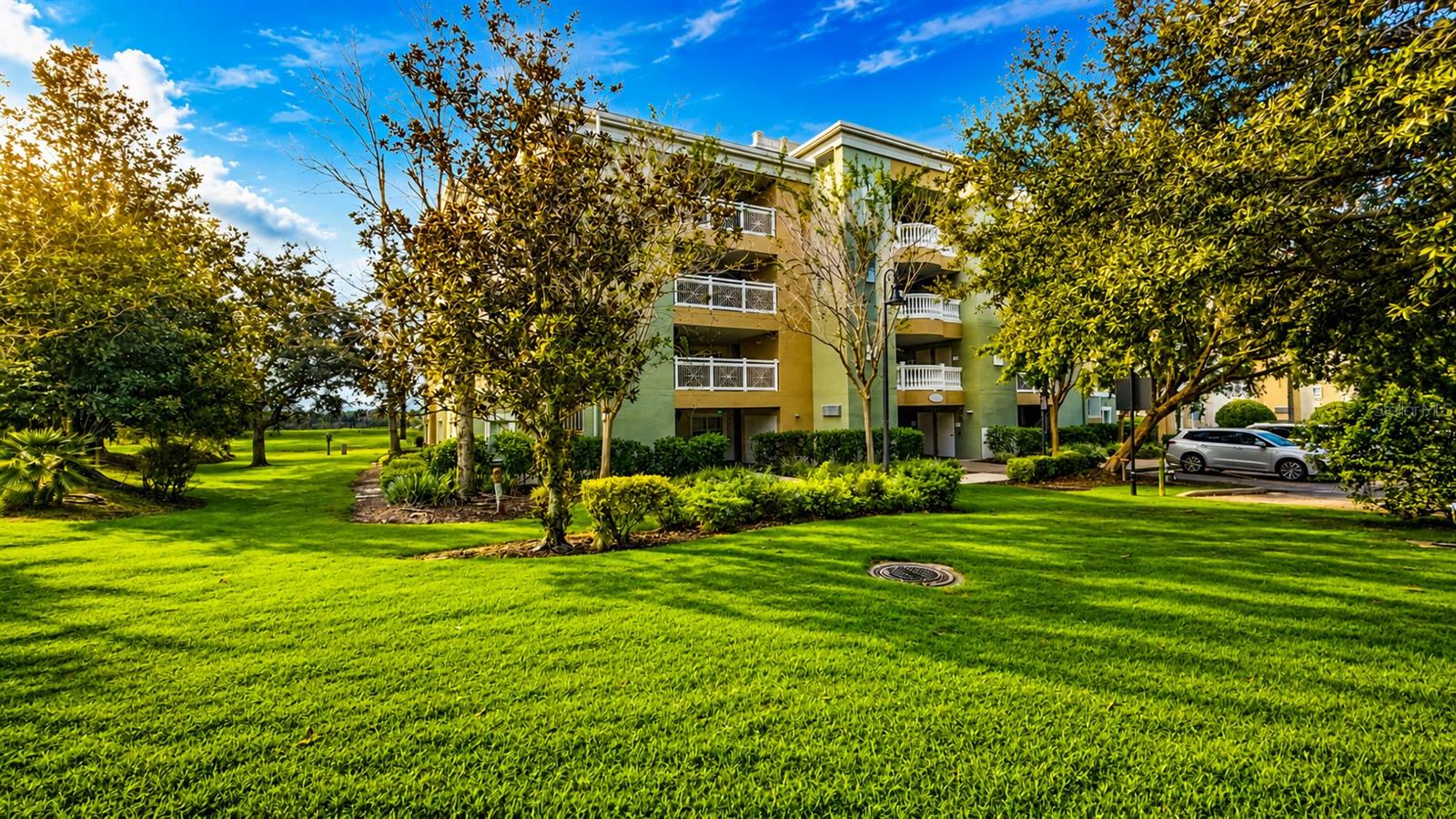 1370 CENTRE COURT RIDGE DR #303, REUNION, FL — photo 2