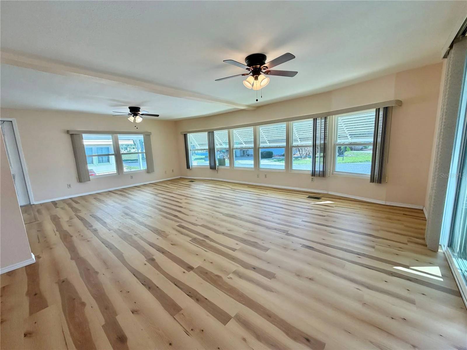 176 AZALEA TRL, LEESBURG, FL — photo 17