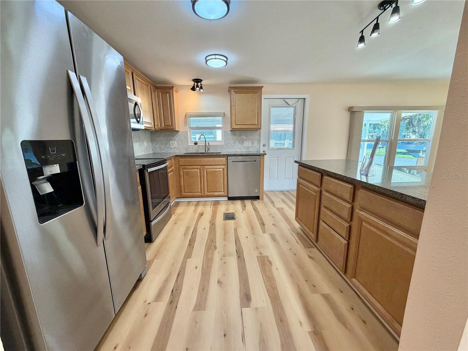 176 AZALEA TRL, LEESBURG, FL — photo 23