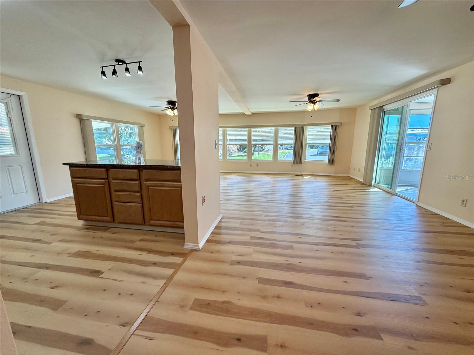 176 AZALEA TRL, LEESBURG, FL — photo 35