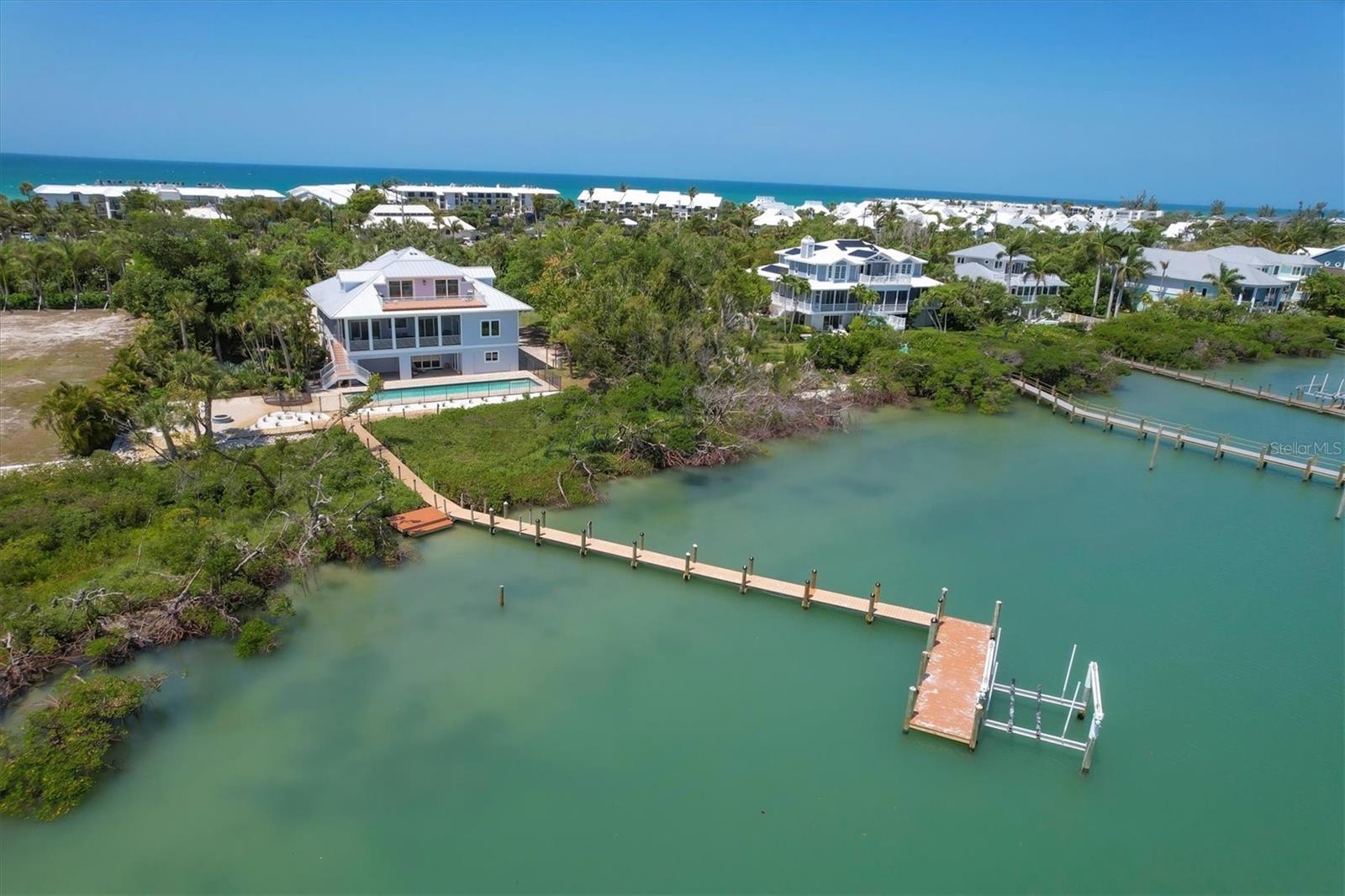 19 GROUPER HOLE DR, BOCA GRANDE, FL