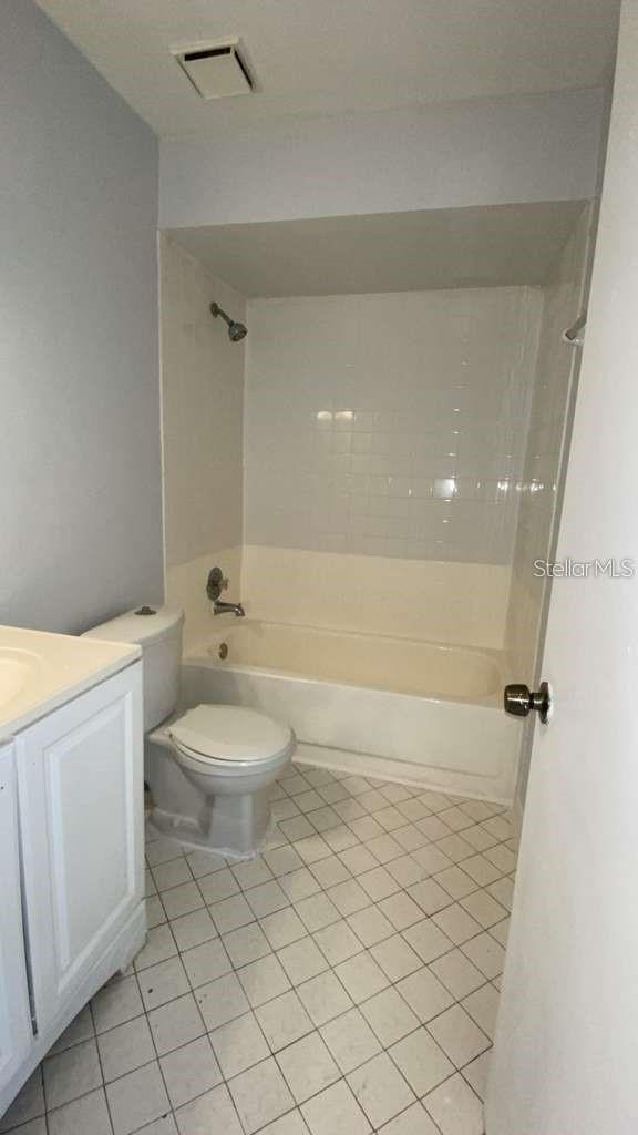 5214 VIA HACIENDA CIR #A306, ORLANDO, FL — photo 2