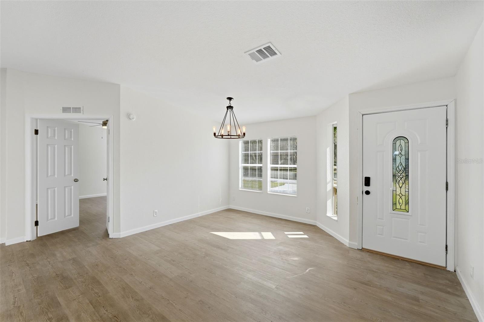 5180 LEXINGTON CIR, WILDWOOD, FL — photo 44