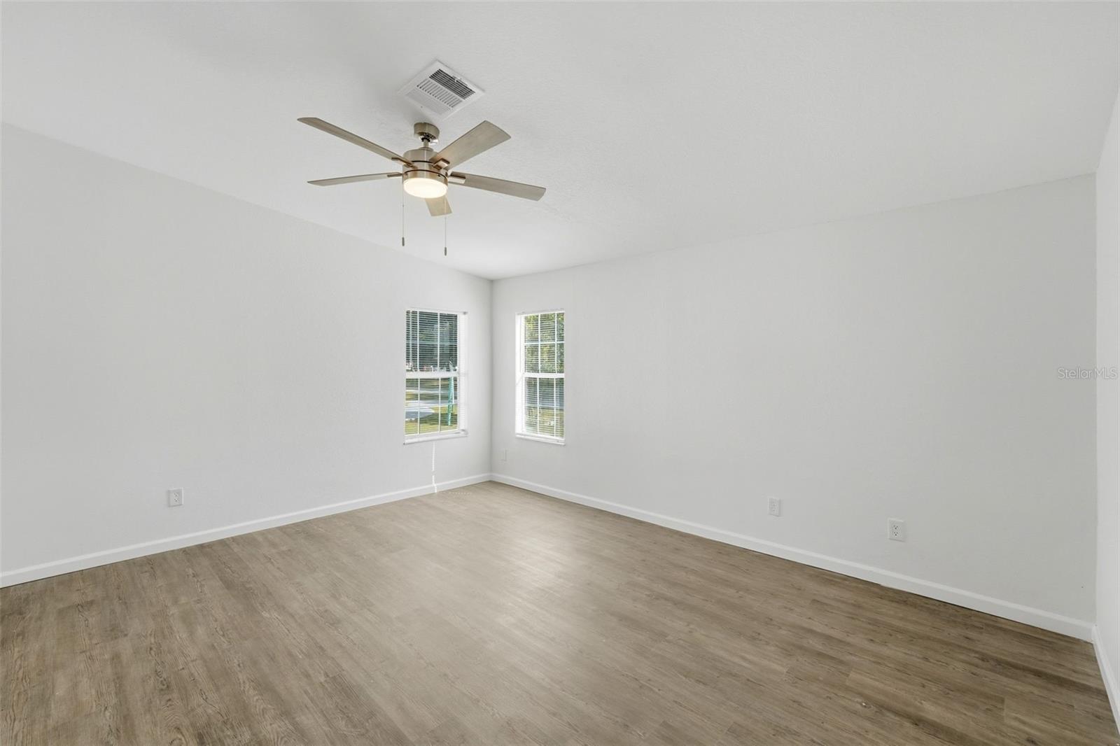 5180 LEXINGTON CIR, WILDWOOD, FL — photo 45