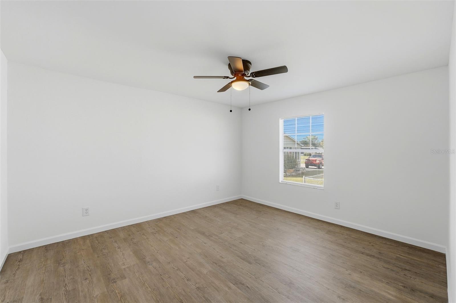 5180 LEXINGTON CIR, WILDWOOD, FL — photo 55