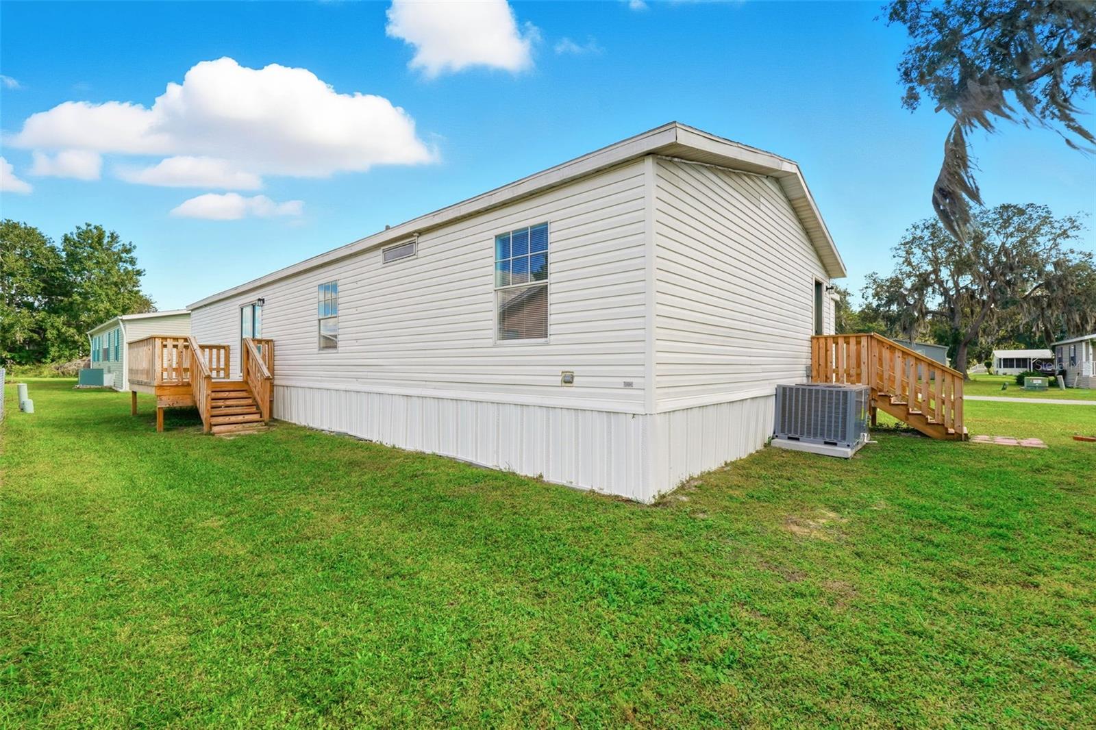 5180 LEXINGTON CIR, WILDWOOD, FL — photo 75