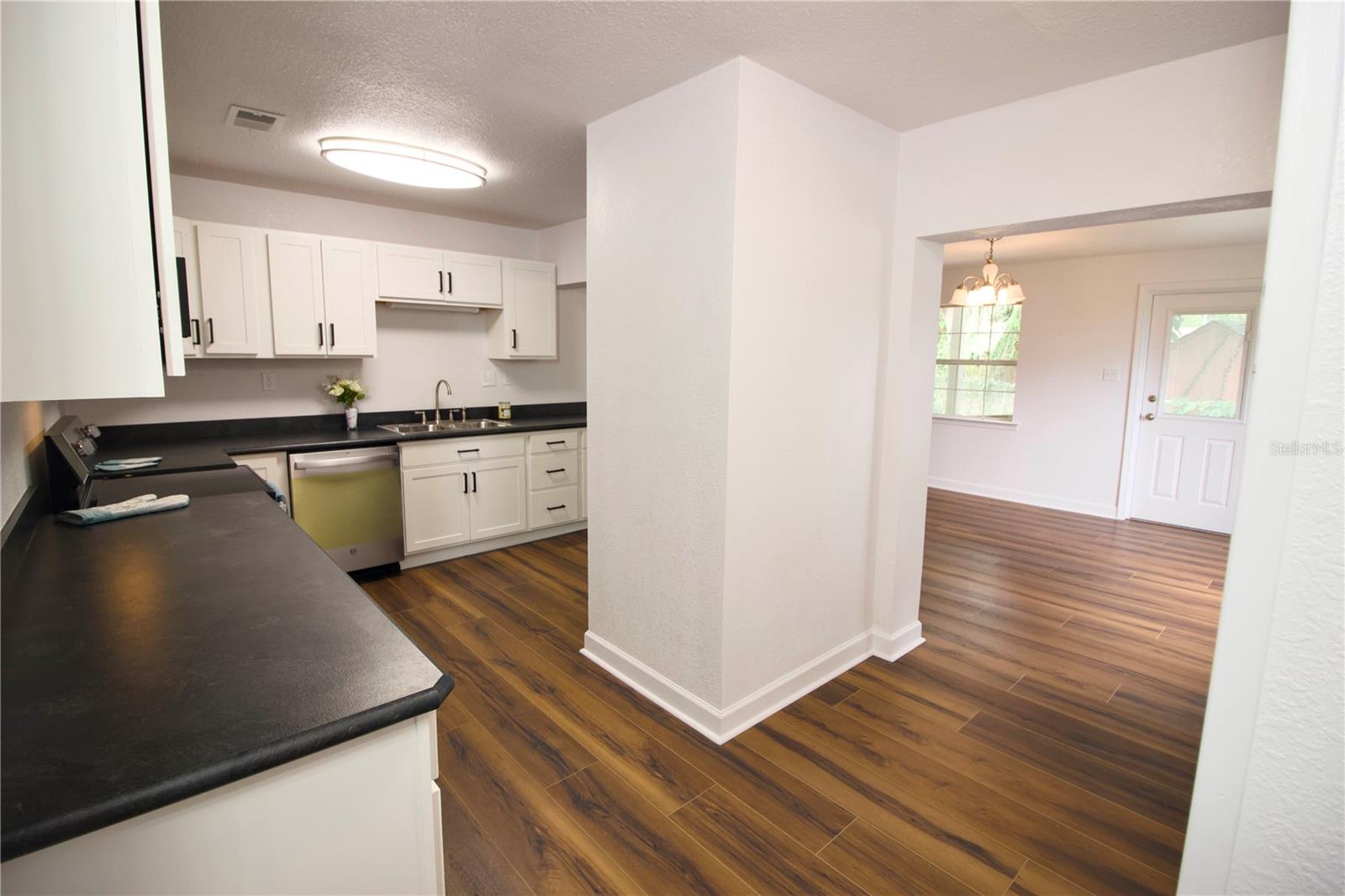 1114 OAK DR, LEESBURG, FL — photo 17
