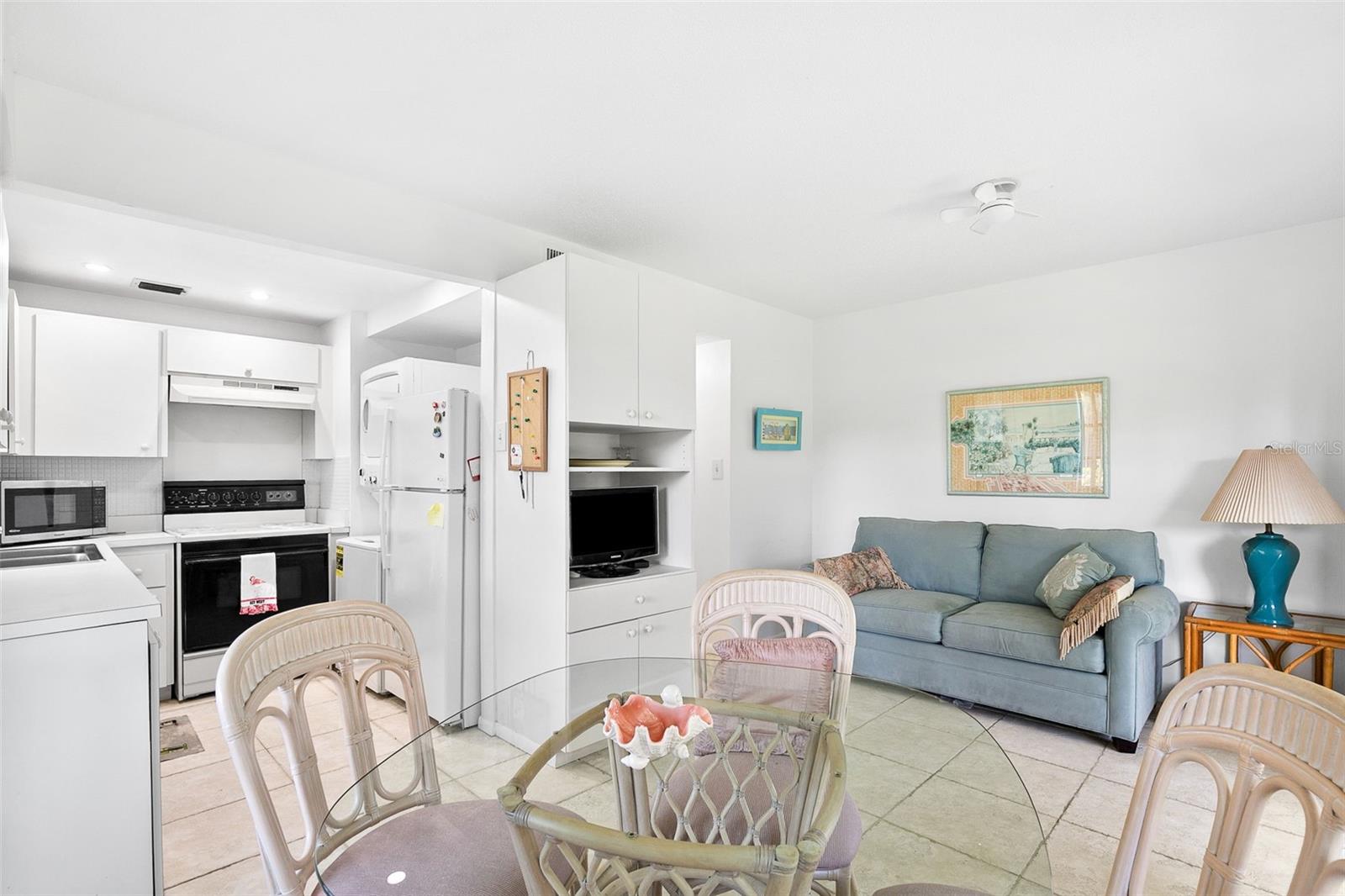 597 SUTTON PL, LONGBOAT KEY, FL — photo 15