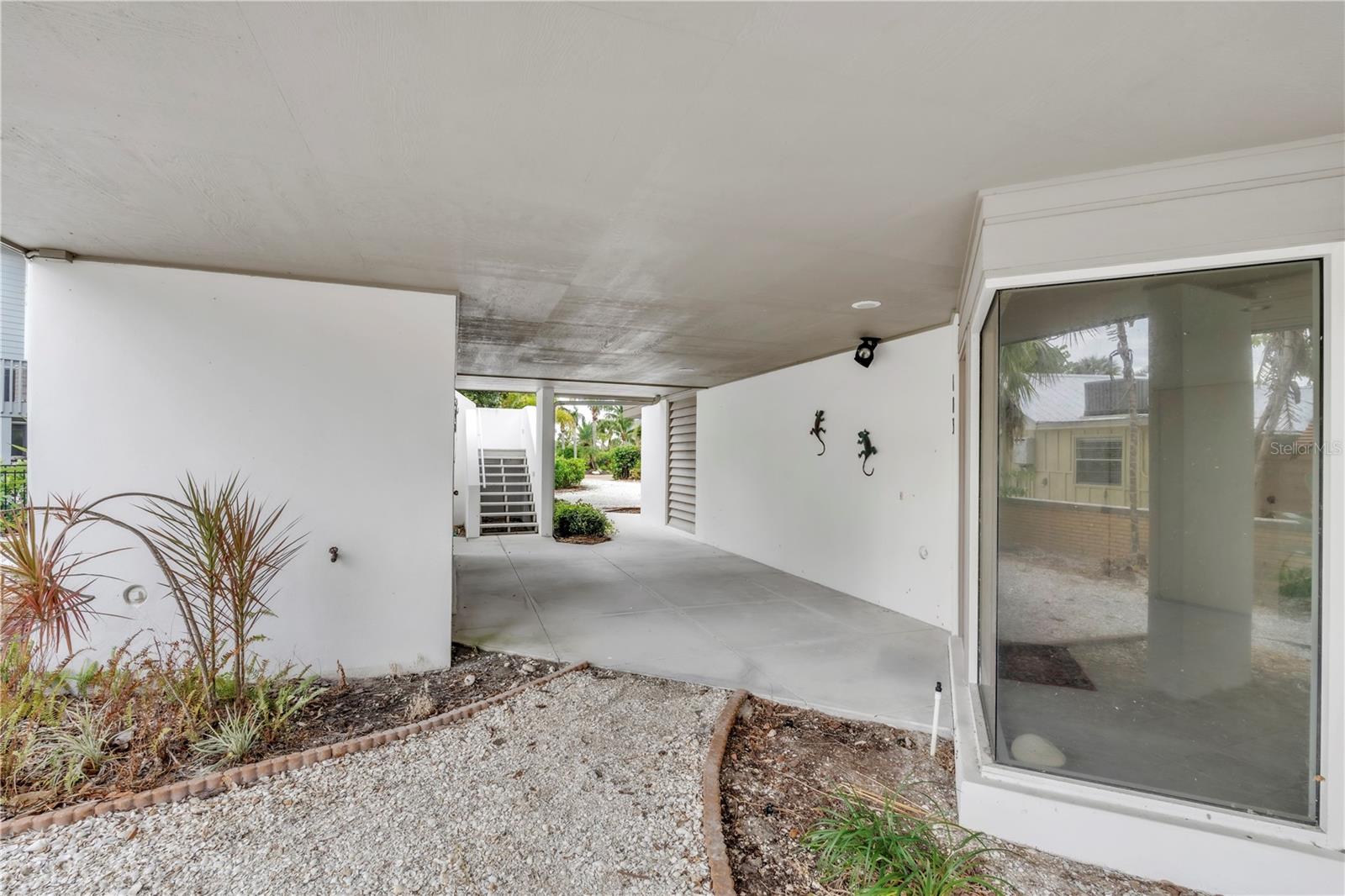 103 SUNSET LN, ANNA MARIA, FL — photo 8