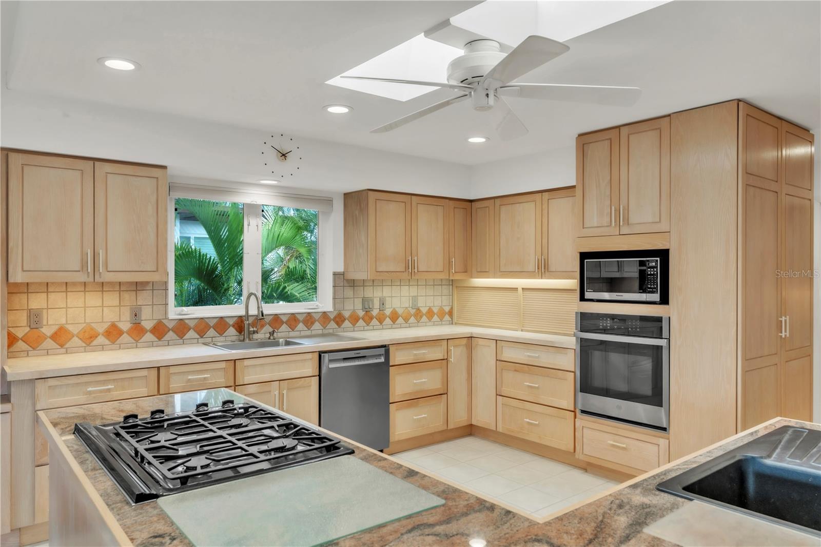 103 SUNSET LN, ANNA MARIA, FL — photo 20