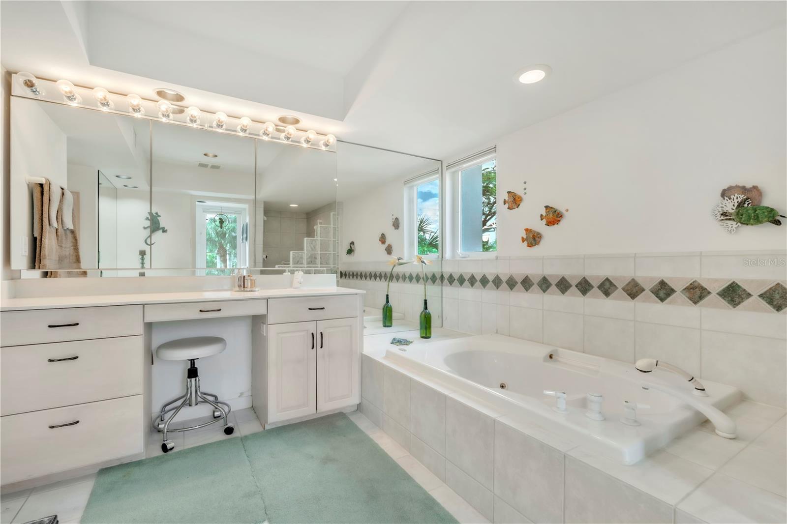 103 SUNSET LN, ANNA MARIA, FL — photo 34