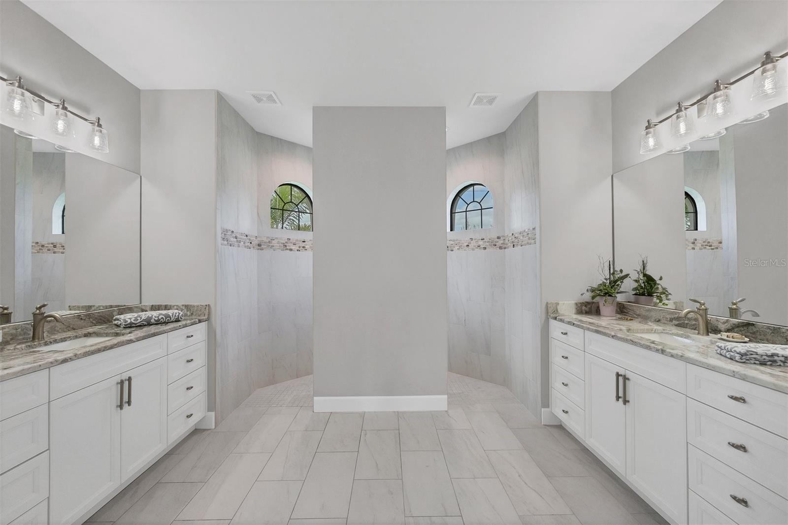 16660 LIGGETT CIR, PORT CHARLOTTE, FL — photo 22