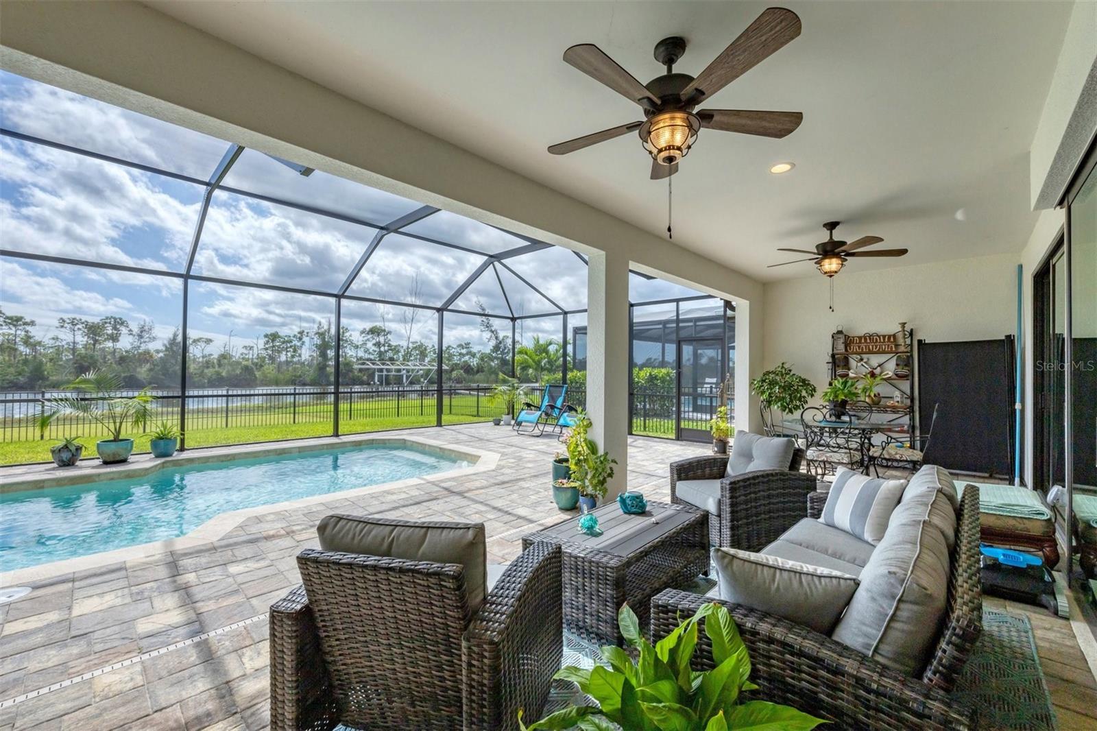 16660 LIGGETT CIR, PORT CHARLOTTE, FL — photo 33
