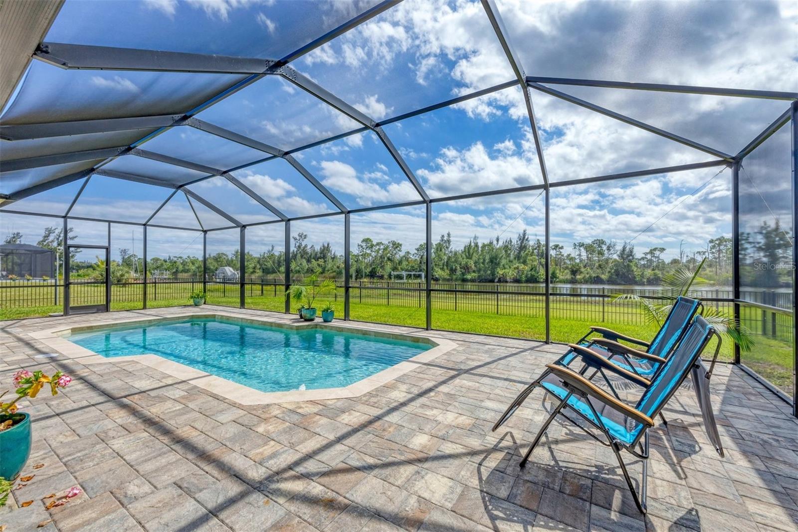 16660 LIGGETT CIR, PORT CHARLOTTE, FL — photo 39