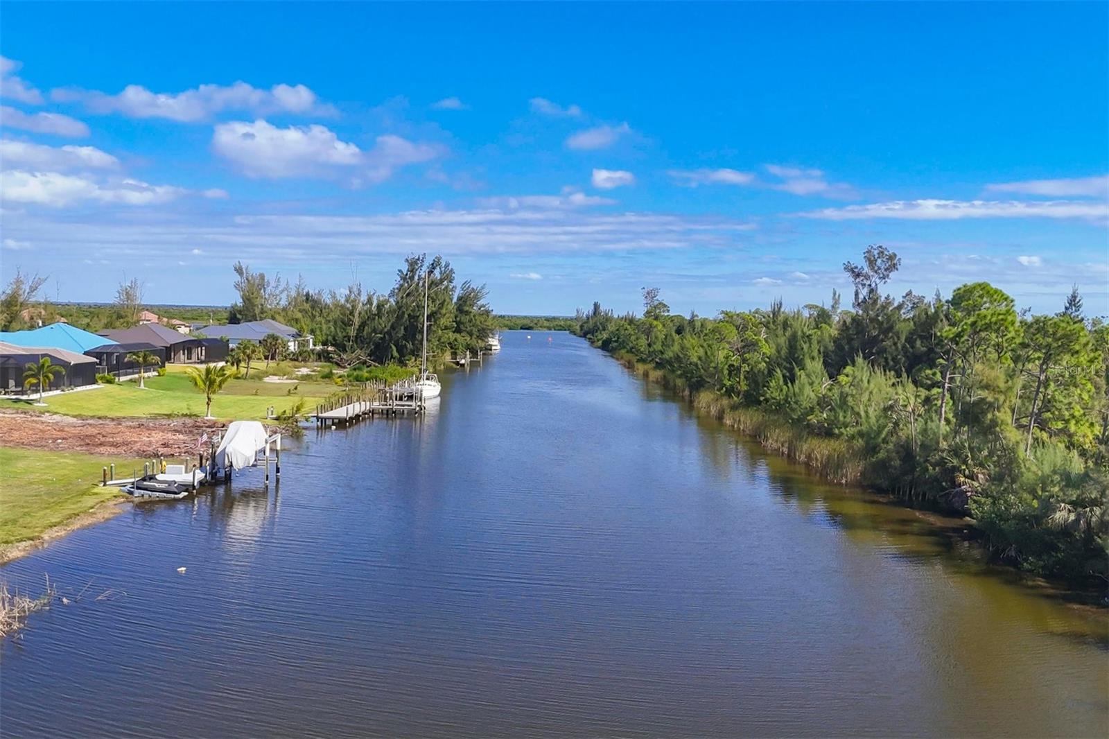 16660 LIGGETT CIR, PORT CHARLOTTE, FL — photo 47