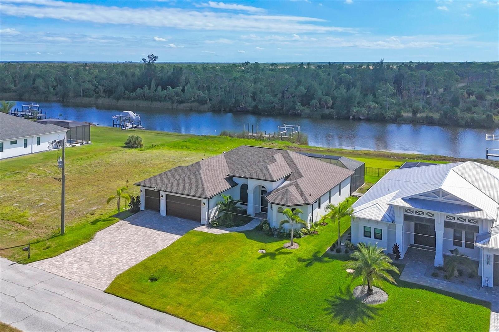 16660 LIGGETT CIR, PORT CHARLOTTE, FL — photo 50